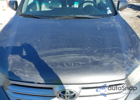 2011 Toyota Highlander Base V6 из США, поврежденный, VIN 5TDBK3EH4BS063251